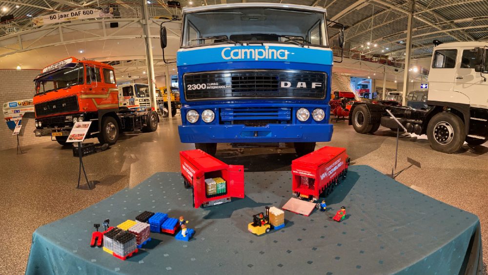LEGO Replica DAF2500 in DAF Museum